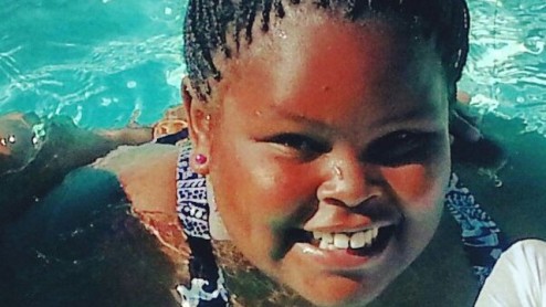 California: juez permite el traslado de niña en estado de muerte cerebral