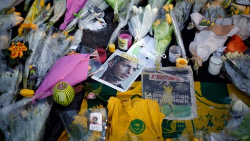 Imágenes del homenaje del Nantes a Emiliano Sala