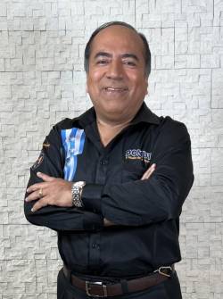 Civiles armados y entrenados para combatir la inseguridad, la propuesta de Iván Tutillo, candidato a la Alcaldía de Guayaquil