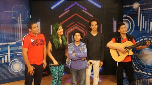 Vane y Barril junto a Anthony Cobeña visitaron los estudios de Locos por el Talento