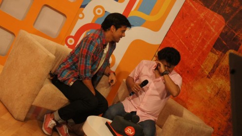 Martín Calle llegó a 'En Kontakto' con Enfraín Ruales