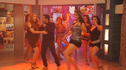 Henry "Chayanne" se presentó y deslumbró en En Contacto