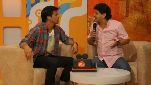 Martín Calle llegó a 'En Kontakto' con Enfraín Ruales