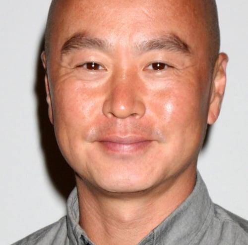 C.S.Lee es un actor asiático-estadounidense de 51 años, que interpretará al maestro Kim en la sexta entrega de Cobra Kai.