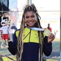Angie Palacios y Daniel Pintado, los abanderados de Ecuador en los Panamericanos Santiago 2023.
