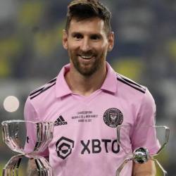 Lionel Messi, futbolista argentino, fue nombrado como el deportista del año 2023 por la revista Time.