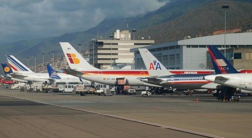 Dos aerolíneas suspenden temporalmente venta de pasajes hacia y desde Venezuela