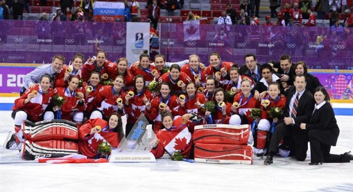 Canadá prolonga su dominio en el hockey femenino con su cuarto oro seguido