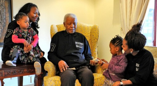 Nelson Mandela, el &#039;héroe de la democracia sudafricana&#039;, muere a los 95 años