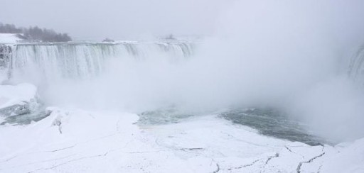 Nueva ola de frío congela EE.UU. y Canadá