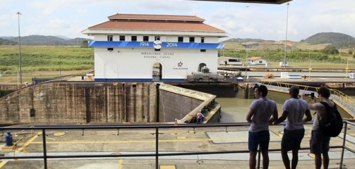 La CE pide a las empresas y al Canal de Panamá reconsiderar sus posiciones
