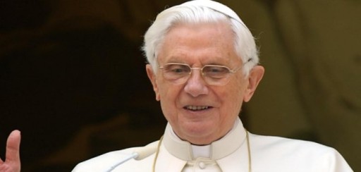 Benedicto XVI expulsó a cerca de 400 sacerdotes por abuso a menores