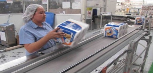 Realizan recorrido por fábricas como parte del plan para sustituir importaciones