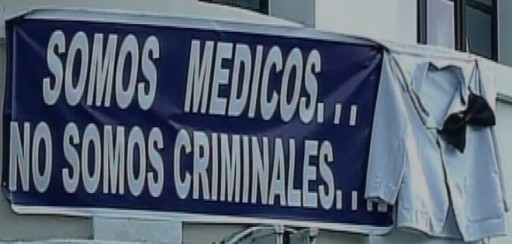 Médicos del Guayas se solidarizan con colegas que rechazan artículo del COIP