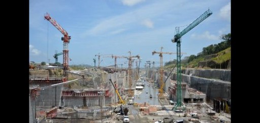 Martinelli cita a embajadores de España e Italia por conflicto Canal Panamá