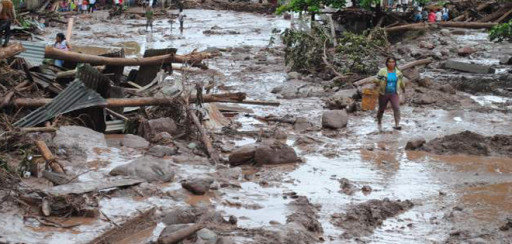Intensas lluvias en Perú dejan dos muertos