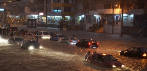 Seguridad, servicios e inundaciones, dominan las propuestas en Guayaquil