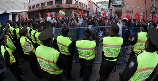 Así se dieron las marchas a favor y en contra del Gobierno en Quito y Guayaquil
