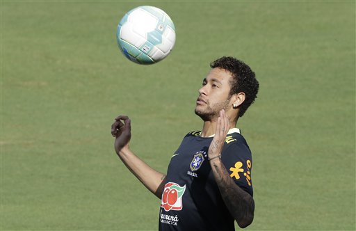 Brasil busca sellar su clasificación al mundial ante Uruguay