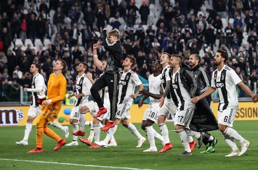 Juventus remonta al Milan y mete presión al Napoli