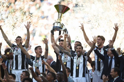 Juventus queda campeón de Italia con goleada 3-0 sobre el Crotone