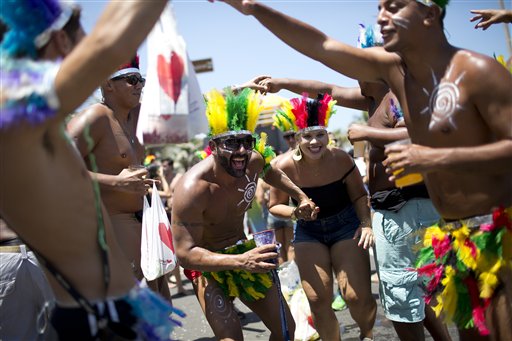 Carnaval de Río de Janeiro inicia con fiestas callejeras