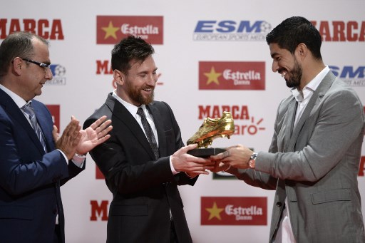Lionel Messi recibió la Bota de Oro por la temporada 2016/2017