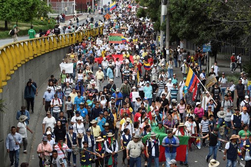 Alrededor de 40.000 personas se unieron a tercer paro nacional en Colombia