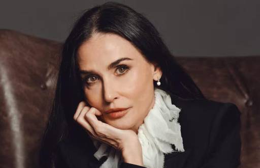 Demi Moore, galardonada por la revista People como la mujer más bella en 2025