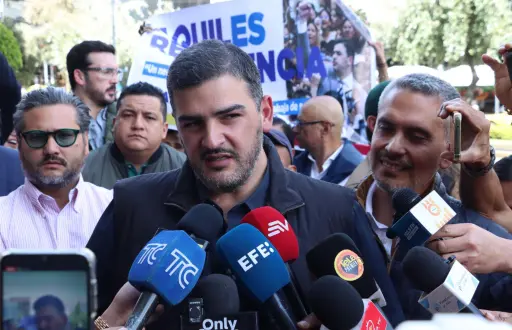 Imagen de Aquiles Álvarez, alcalde de Guayaquil, llegando al Complejo Judicial Norte de Quito, para su audiencia del juicio del caso Triple A, este 24 de diciembre.