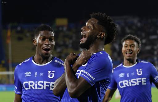 José Fajardo celebra el tercer tanto de la U Católica en la final de la Copa Ecuador ante Liga de Quito.