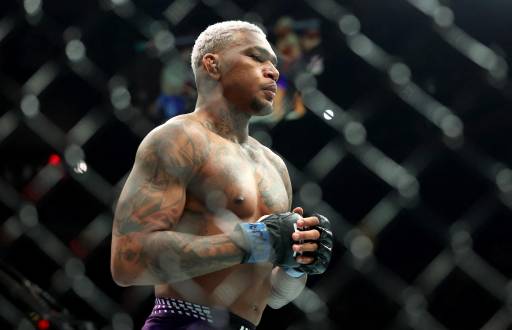 Michael Morales en la victoria ante Sean Brady en la UFC 322