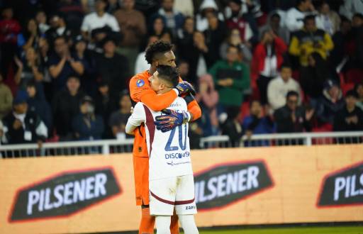 Los jugadores de Liga de Quito celebran su paso a la final de la Copa Ecuador