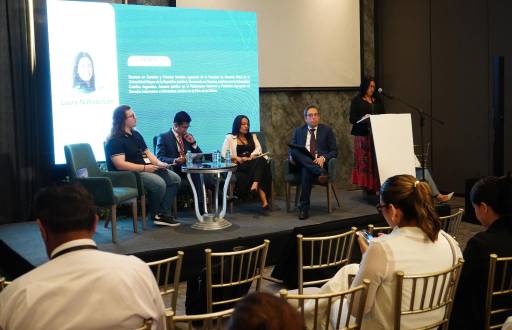 La UEES reúne voces clave para debatir sobre Inteligencia Artificial, Derecho y Ética en Ecuador