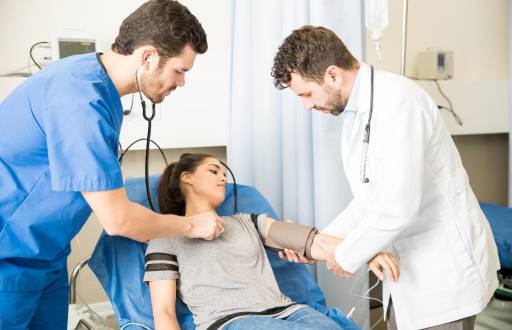 Diciembre, el mes festivo que dispara las alertas de salud en Ecuador.