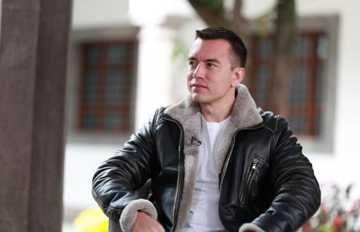 Noboa no notificó un viaje al exterior y la oposición en la Asamblea analiza fiscalización