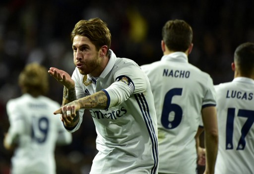 Ramos le da otra vez la victoria al Real Madrid que recuperó el liderato