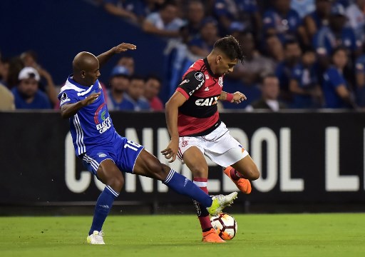 Emelec cae ante Flamengo y se complica en la Libertadores