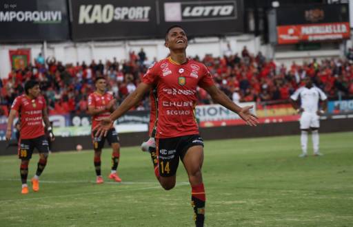 Deportivo Cuenca clasificó a la Copa Sudamericana 2026, tras golear a Emelec.