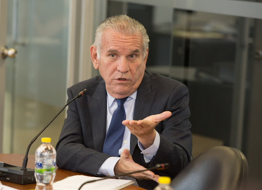 Fiscalía llama a exconsejero presidencial Santiago Cuesta a rendir versión sobre caso Hospital Pedernales