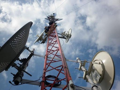 Ecuador invierte cerca de $11 millones en conectar 54 comunidades