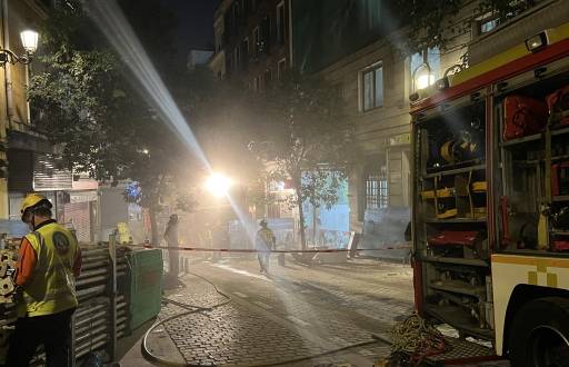 El derrumbe ocurrió en pleno centro histórico de Madrid, entre la plaza de Ópera y la Puerta del Sol.