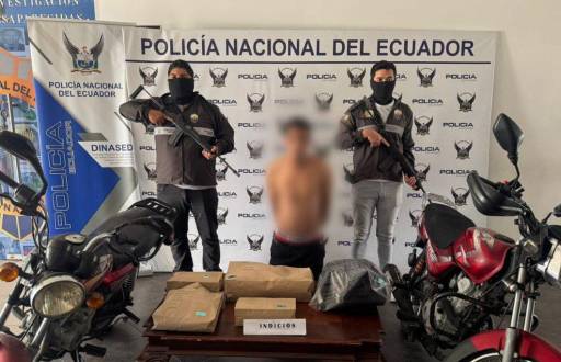 Imagen de un hombre detenido por estar implicado en el asesinato de Mario Pineida.