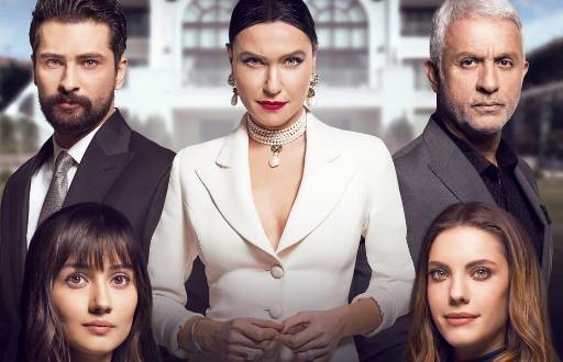 Promocional de Yasak Elma en su idioma original.