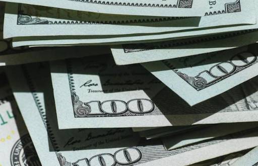 El déficit fiscal supera las proyecciones oficiales y anticipa un 2026 económico complejo