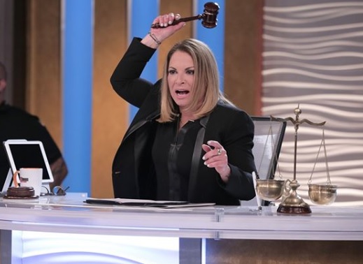 Ana María Polo remece las redes en bikini