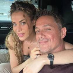 Alejandro Sanz y Candela Márquez estuvieron en la presentación de Shakira en Charlotte, Estados Unidos.