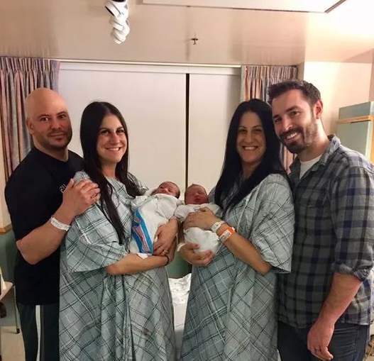 Dos hermanas gemelas dieron a luz el mismo día en Nueva Jersey