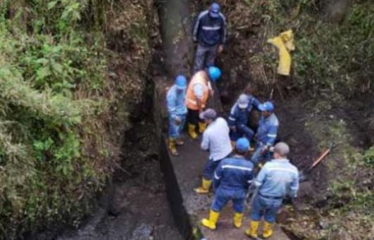 Parte del Valle de Quito sin agua por ruptura de tubería
