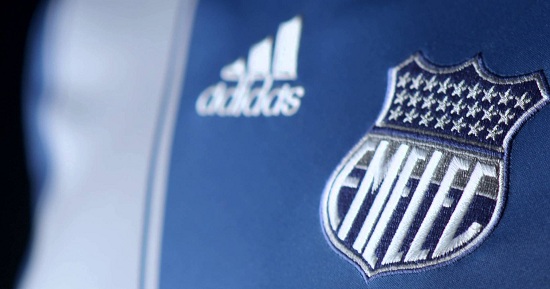 Emelec estrena tercera equipación ante Flamengo